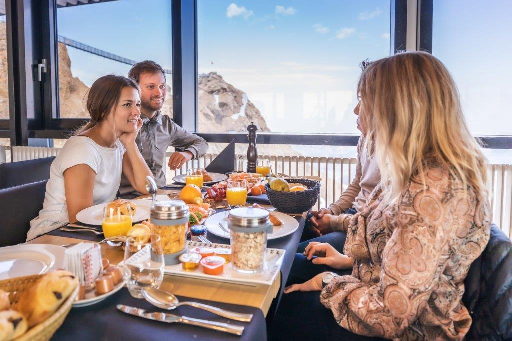 Petit-déjeuner Petit-déjeuner