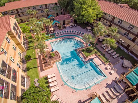 Piscine au Blue Tree Resort at Lake Buena Vista Piscine au Blue Tree Resort at Lake Buena Vista