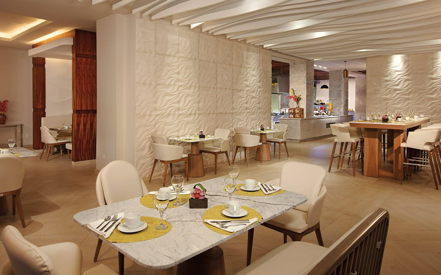 Spoon restaurant Spoon restaurant