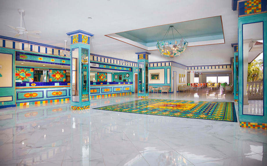 Lobby Lobby