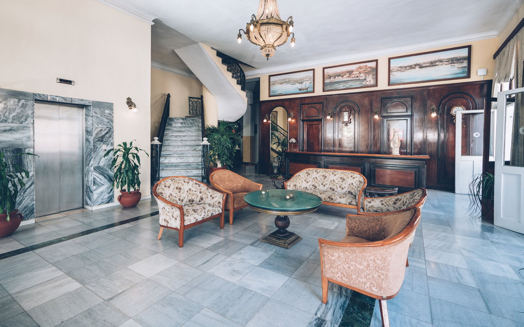 Lobby Lobby