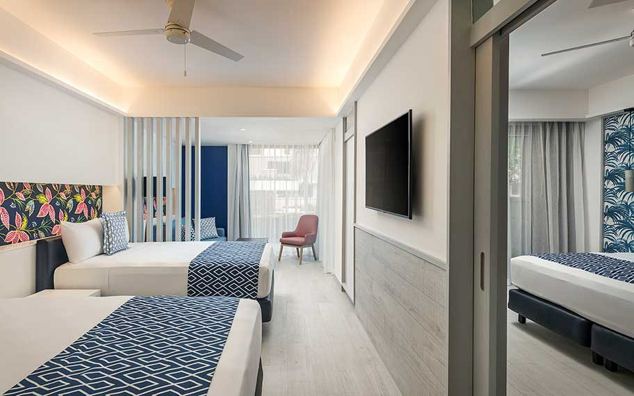 Deluxe Suite Privilege Family Deluxe Suite Privilege Family