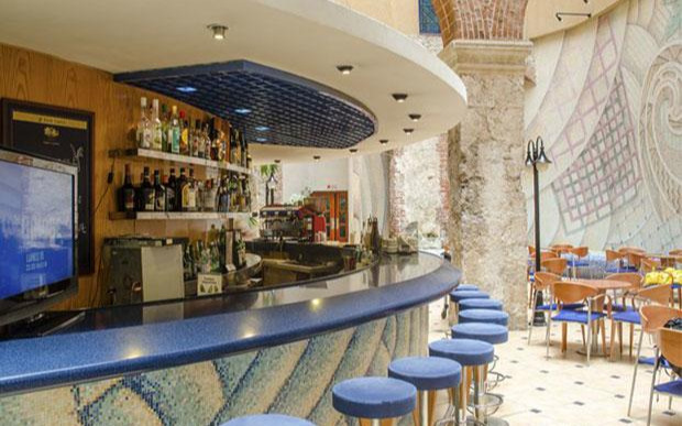 Bar Bar