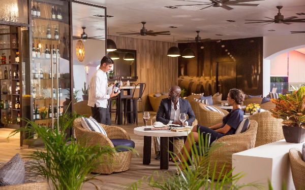 Bar at Club Med Cancun Bar at Club Med Cancun