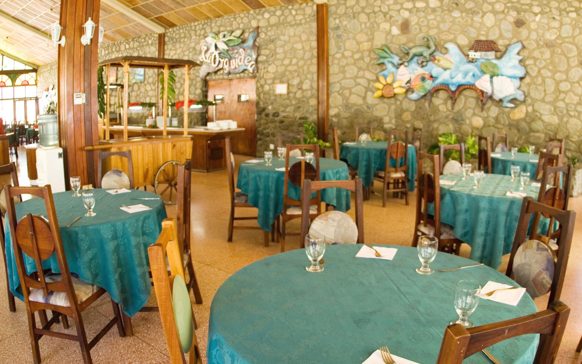 restaurant restaurant