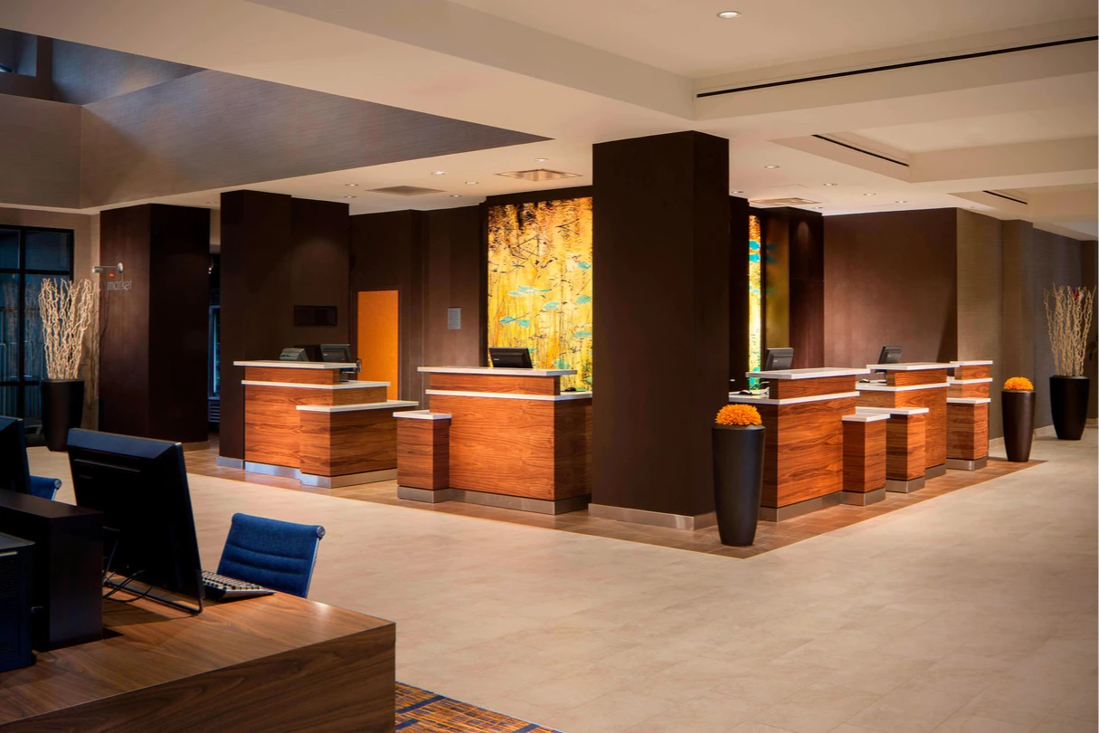 Lobby au Courtyard by Marriott / Marriott Village Hotels Lobby au Courtyard by Marriott / Marriott Village Hotels