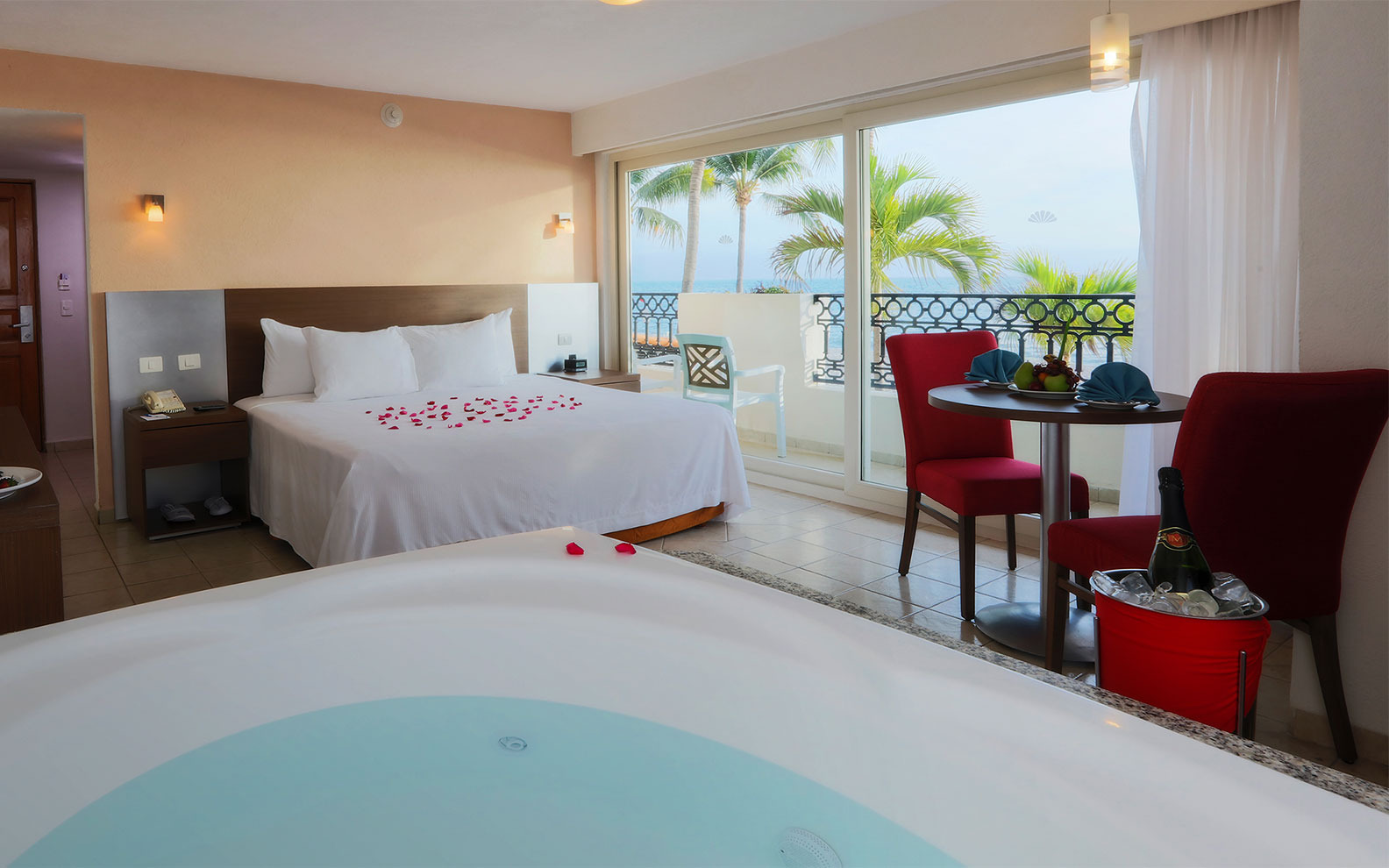 Honeymoon suite Honeymoon suite