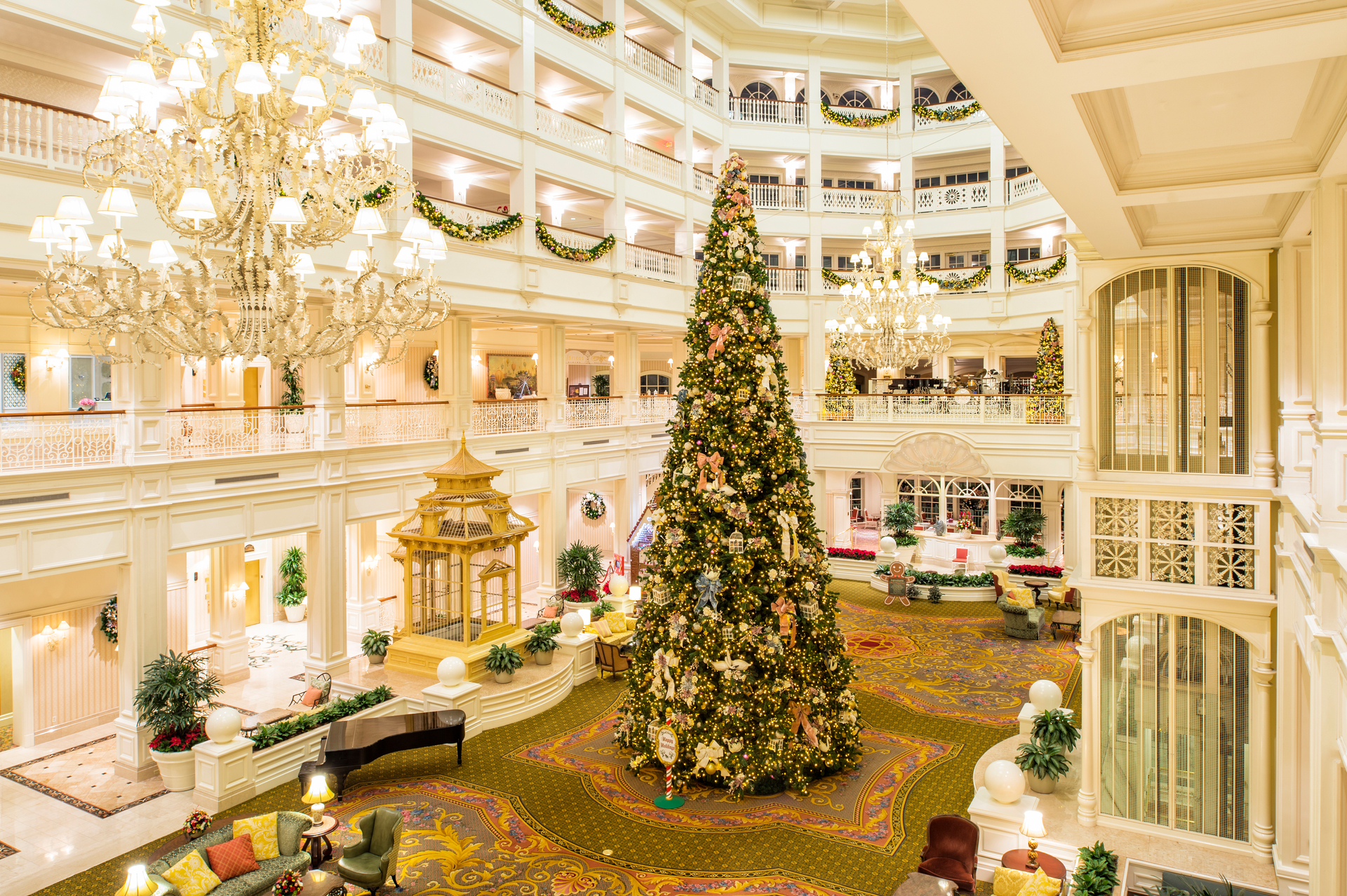 Hall au Disney’s Grand Floridian Resort & Spa à Walt Disney World Resort en Floride Hall au Disney’s Grand Floridian Resort & Spa à Walt Disney World Resort en Floride