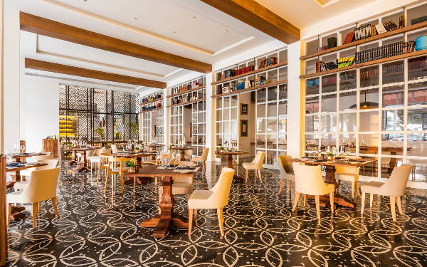 Restaurant at Dreams Karibana Cartagena Golf & Spa Resort Restaurant at Dreams Karibana Cartagena Golf & Spa Resort