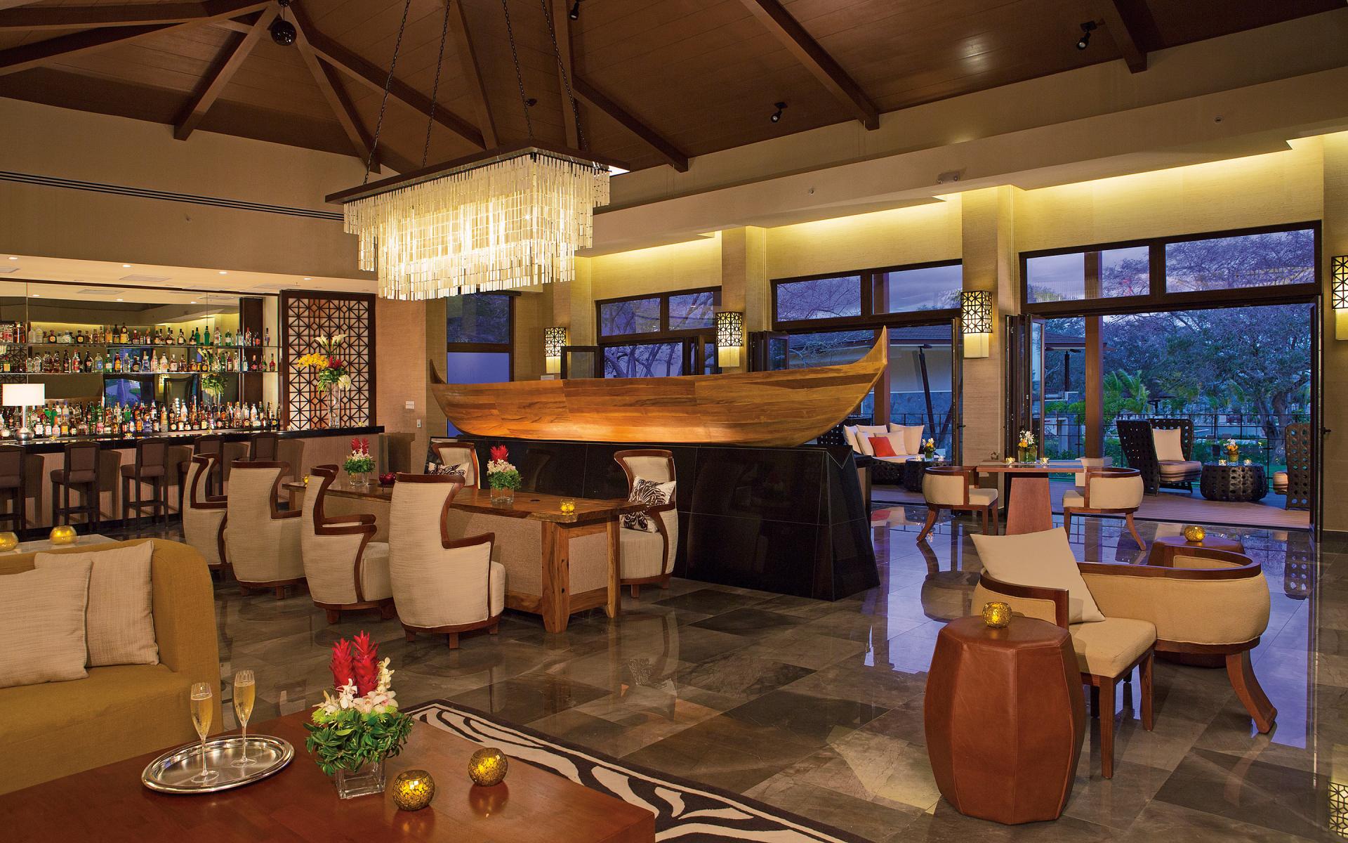 Lobby bar Lobby bar