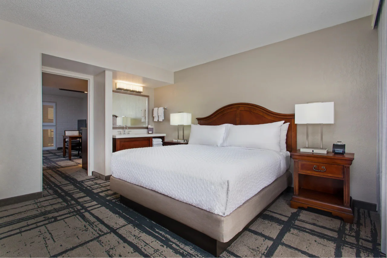 Chambre au Embassy Suites by Hilton Orlando International Drive Convention Center Chambre au Embassy Suites by Hilton Orlando International Drive Convention Center