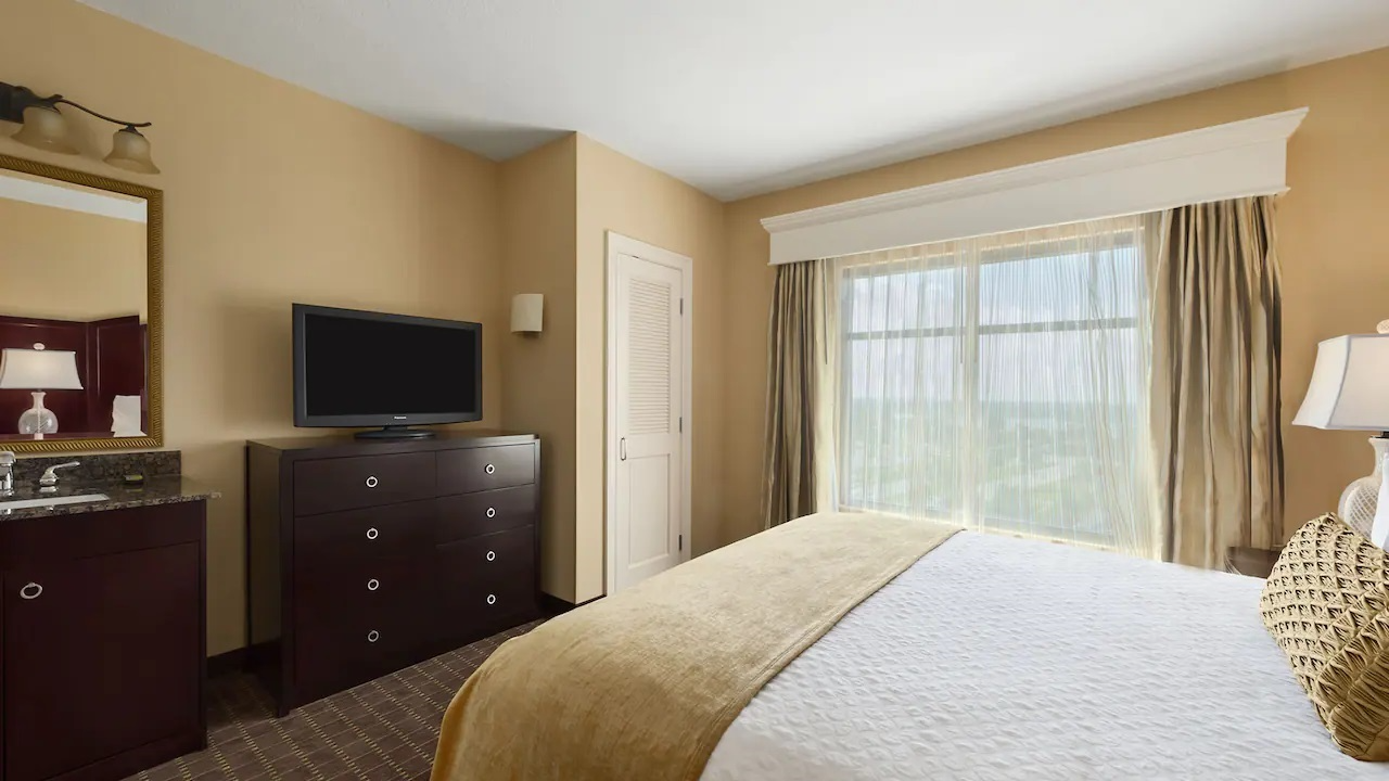 Chambre au Embassy Suites by Hilton Orlando — Lake Buena Vista South Chambre au Embassy Suites by Hilton Orlando — Lake Buena Vista South