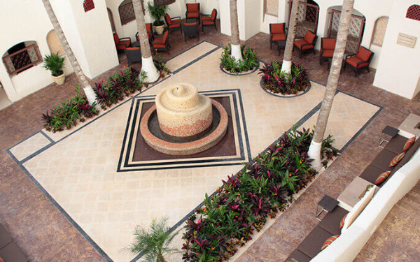 Plaza Plaza