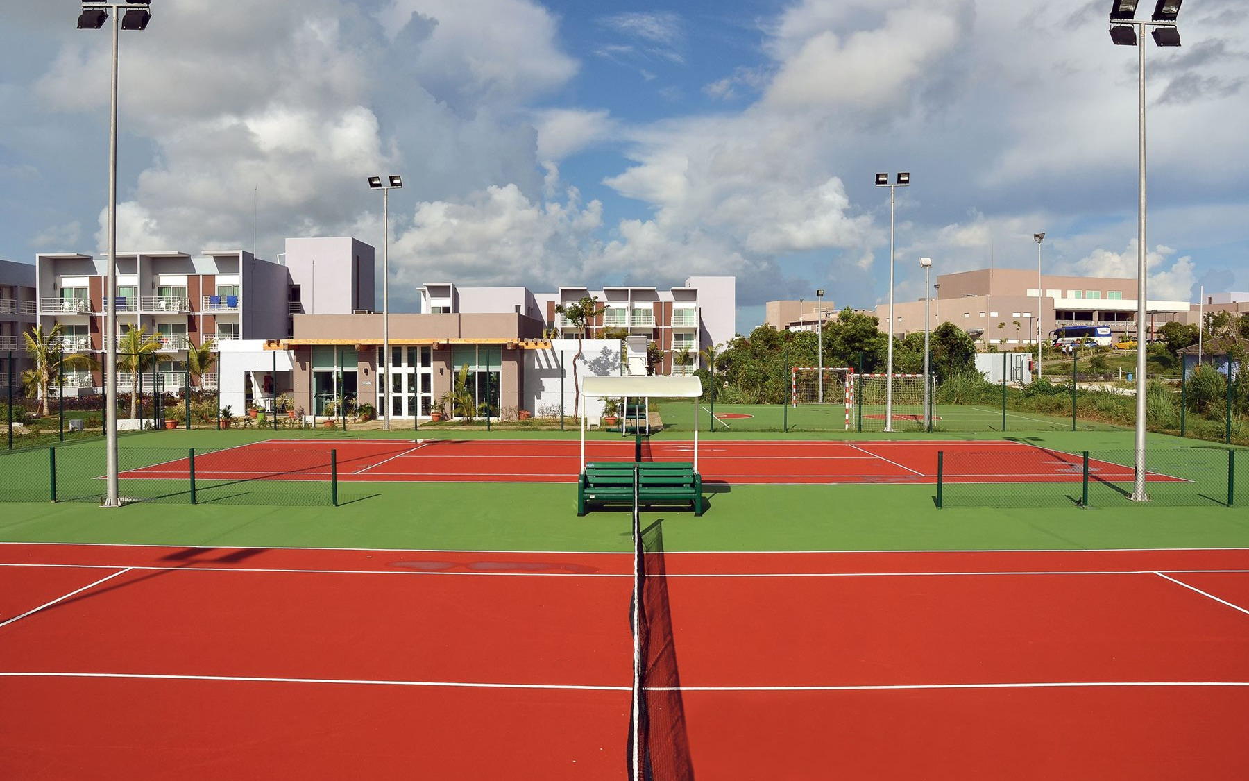 Tennis Tennis