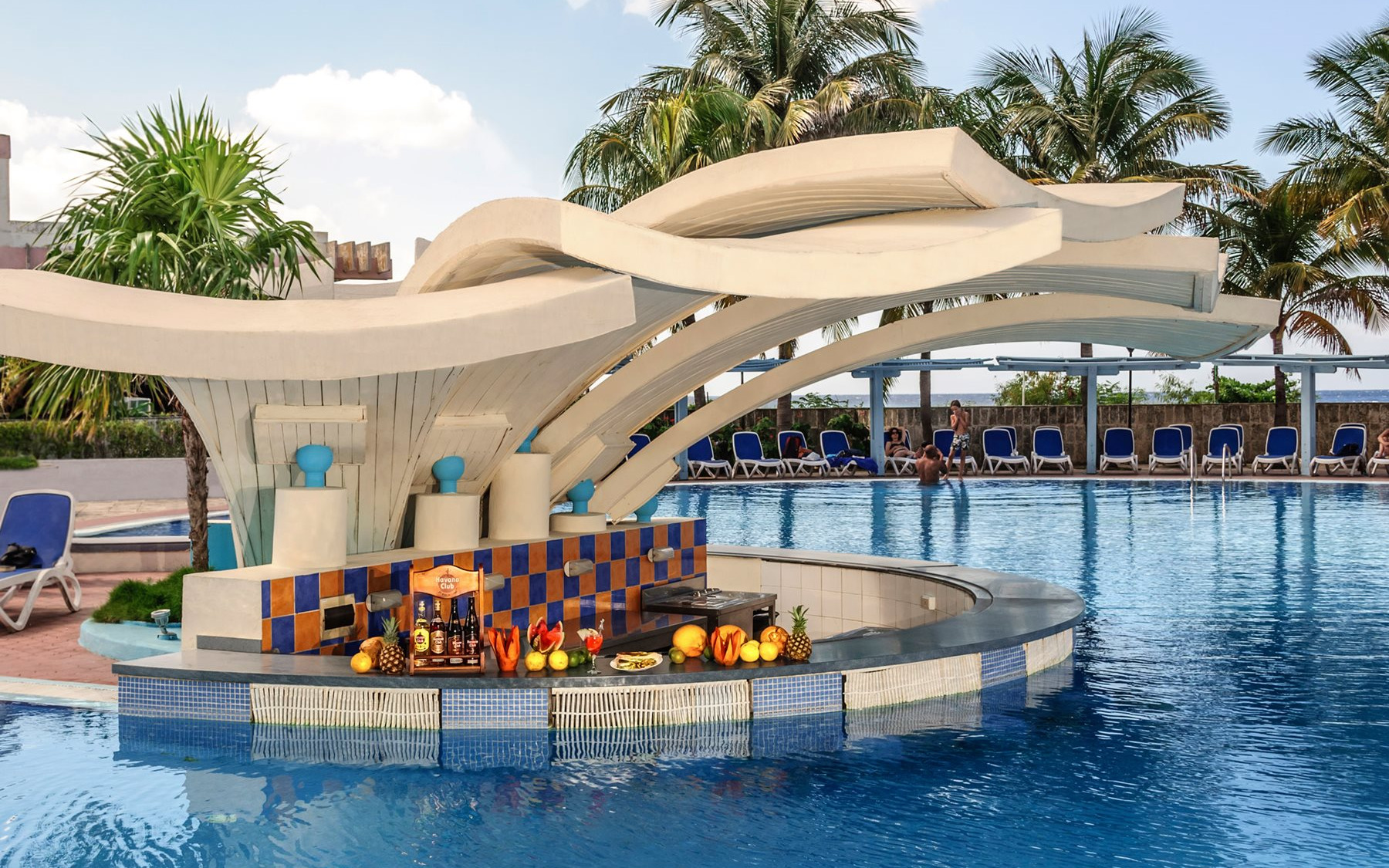 Swiming pool and bar Swiming pool and bar