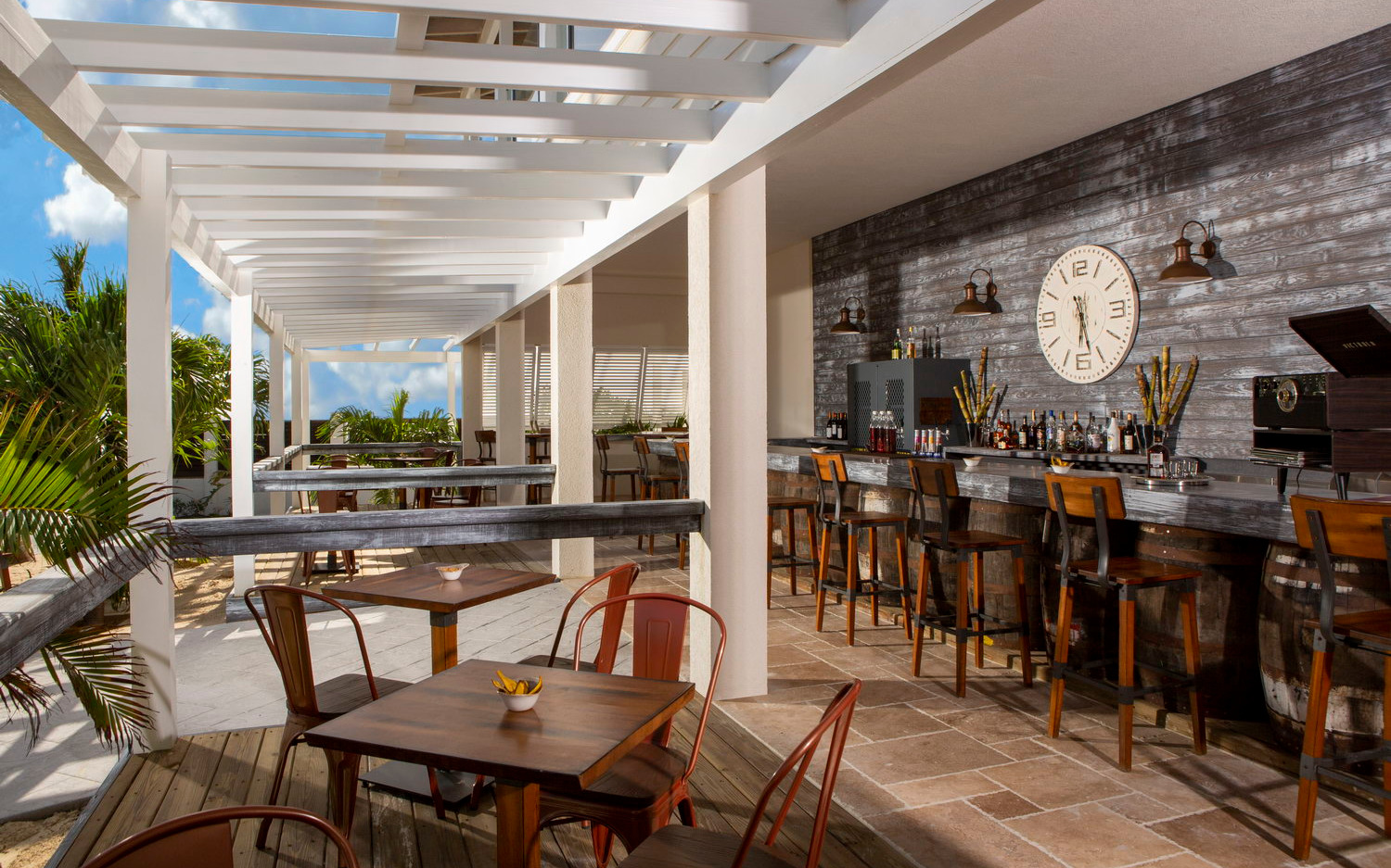 Bar Bar