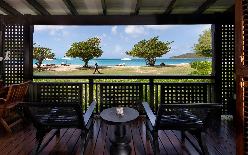 Beachfront veranda Beachfront veranda
