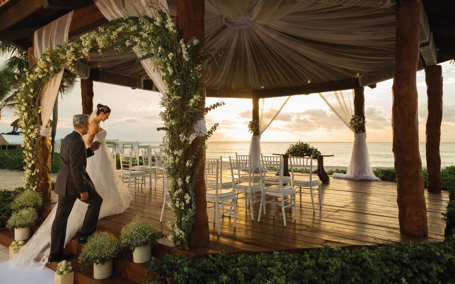 Hilton Playa del Carmen Wedding Gazebo Hilton Playa del Carmen Wedding Gazebo