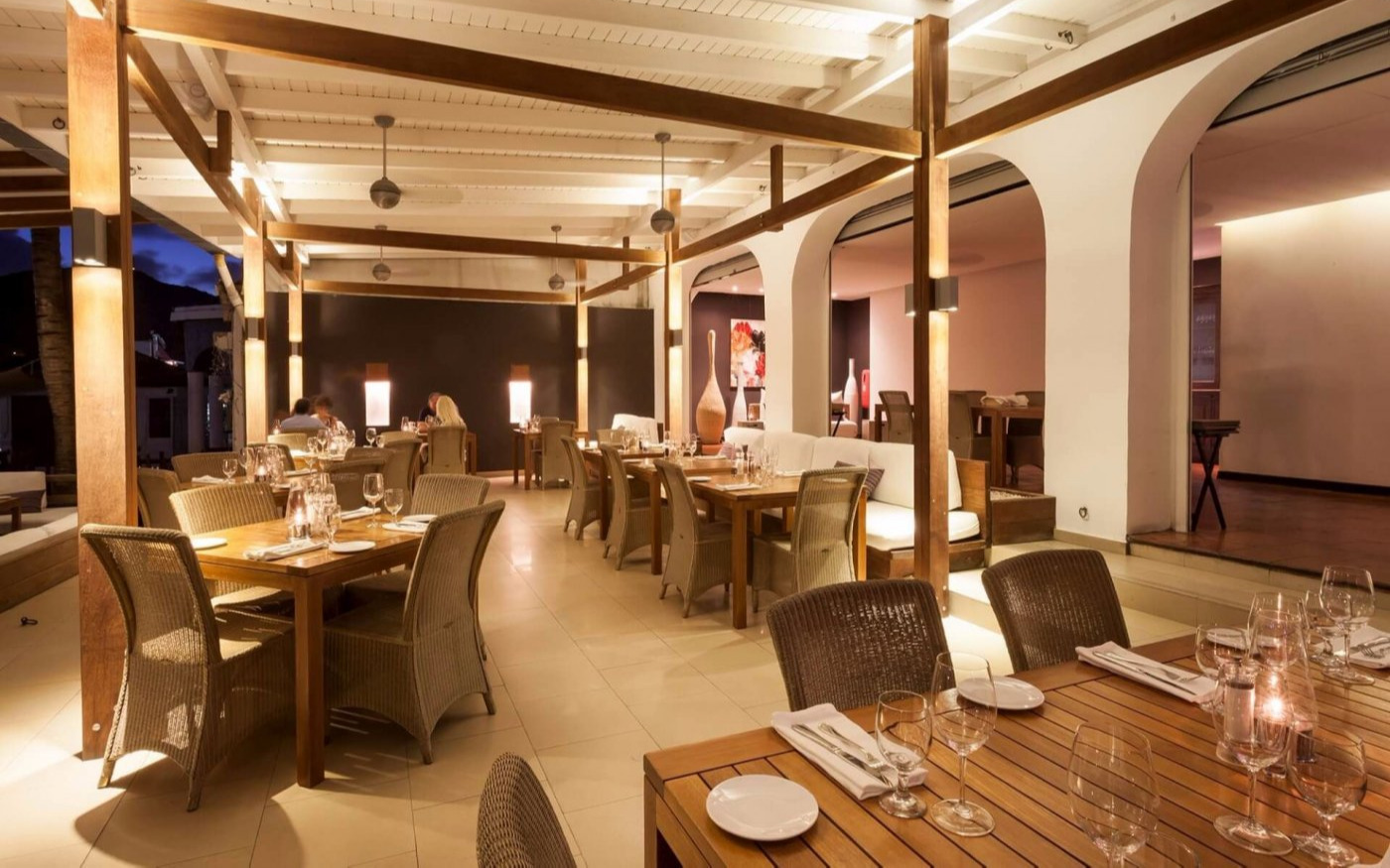 restaurant restaurant