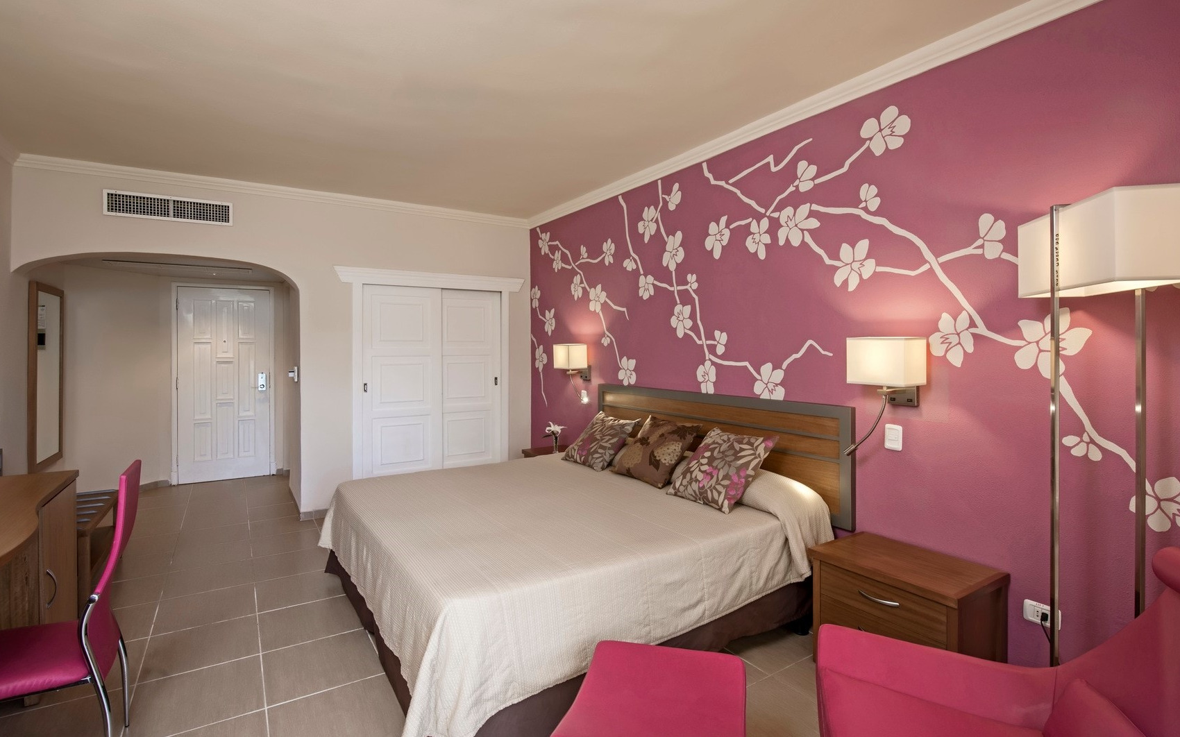 Standard room Standard room