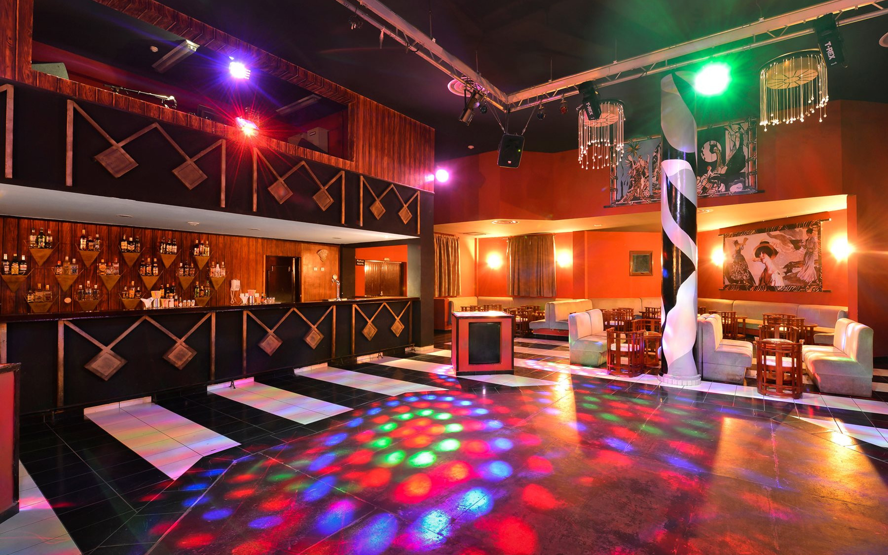 Discothèque Discothèque