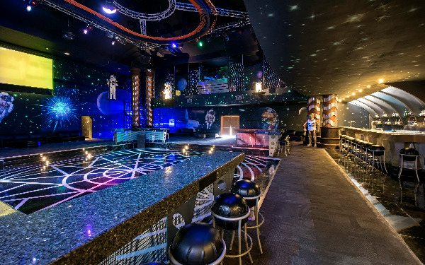 Discothèque Discothèque