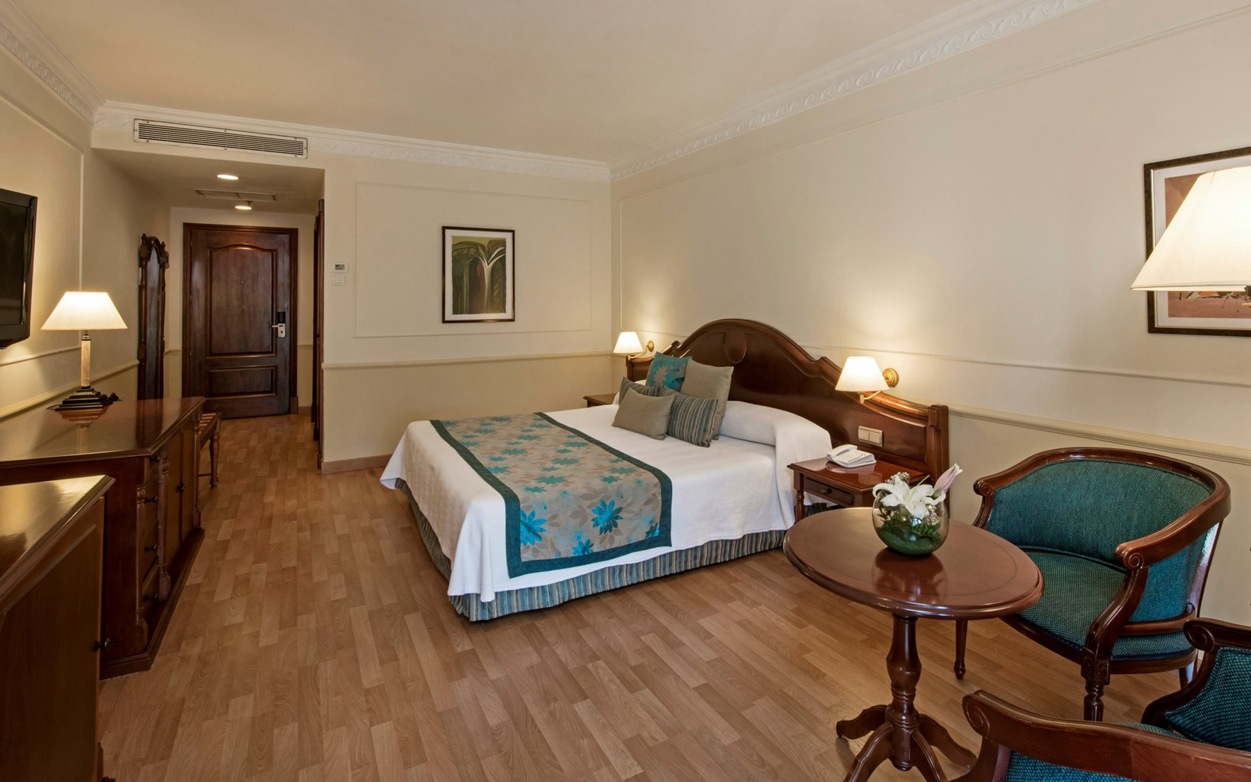 Chambre coloniale Chambre coloniale