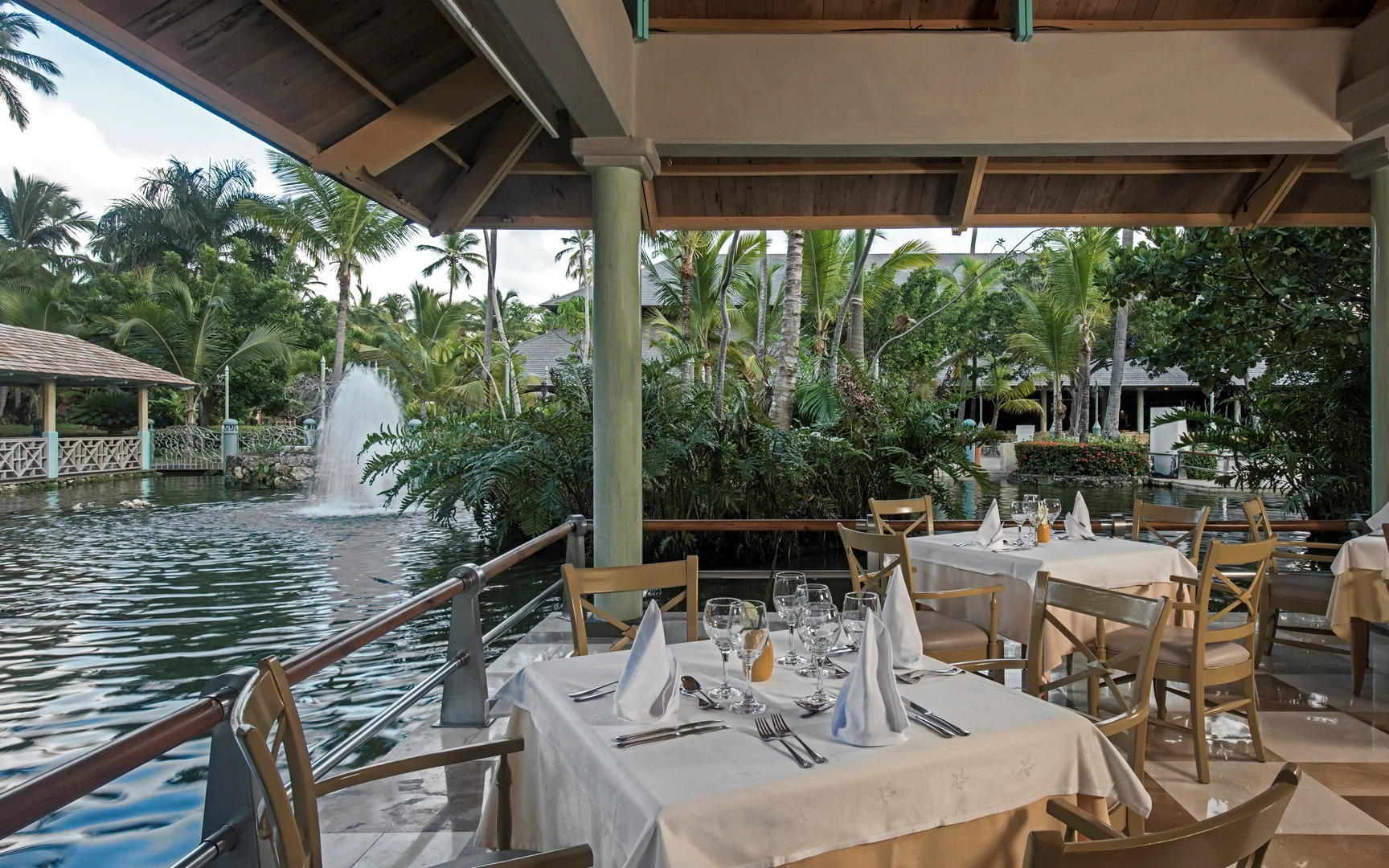 Los Aitises restaurant Los Aitises restaurant