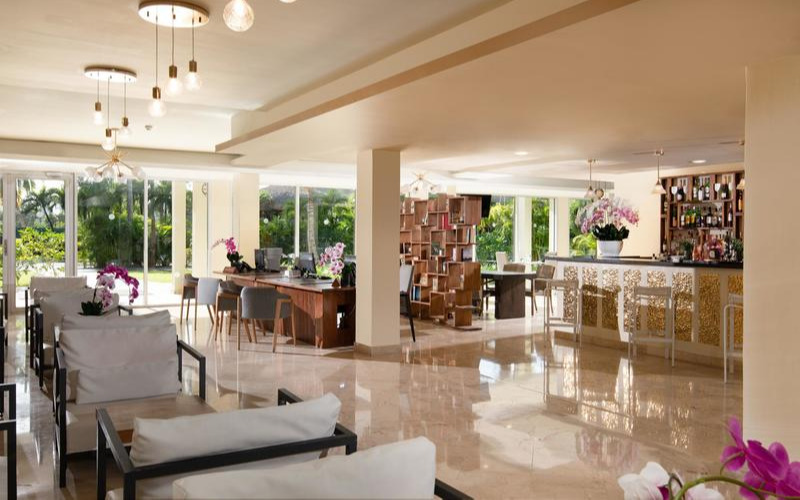 Lobby Lobby