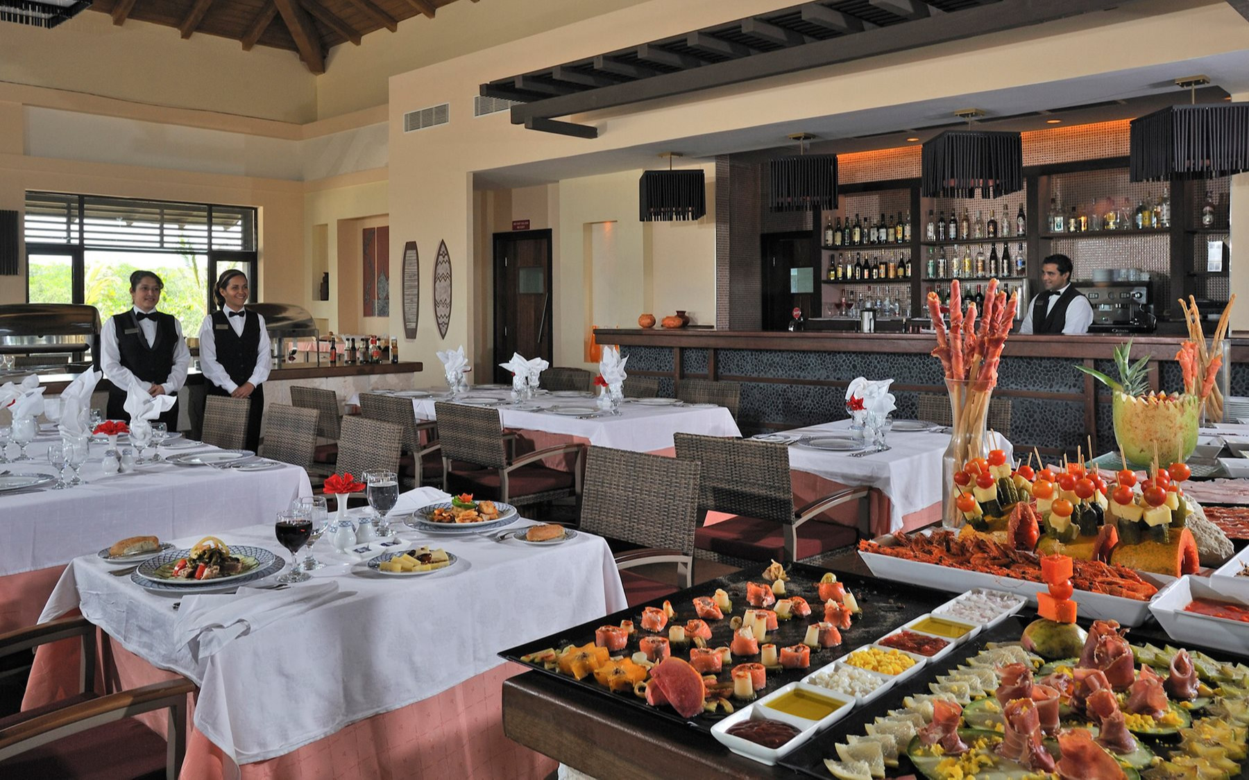 Los Marinos restaurant Los Marinos restaurant
