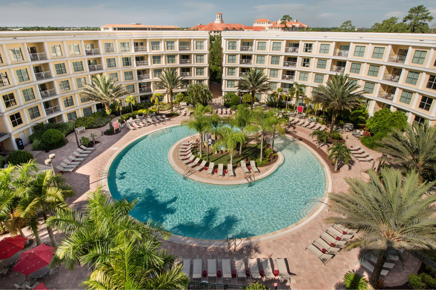 Pool at Meliá Orlando Suite Hotel Pool at Meliá Orlando Suite Hotel
