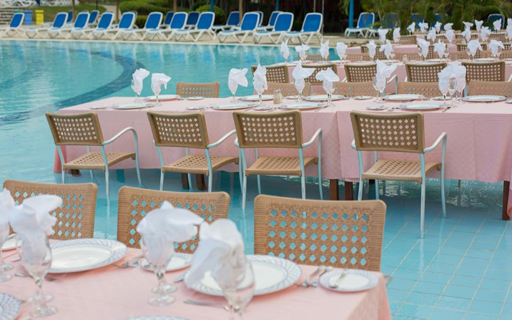 Restaurant piscine Restaurant piscine