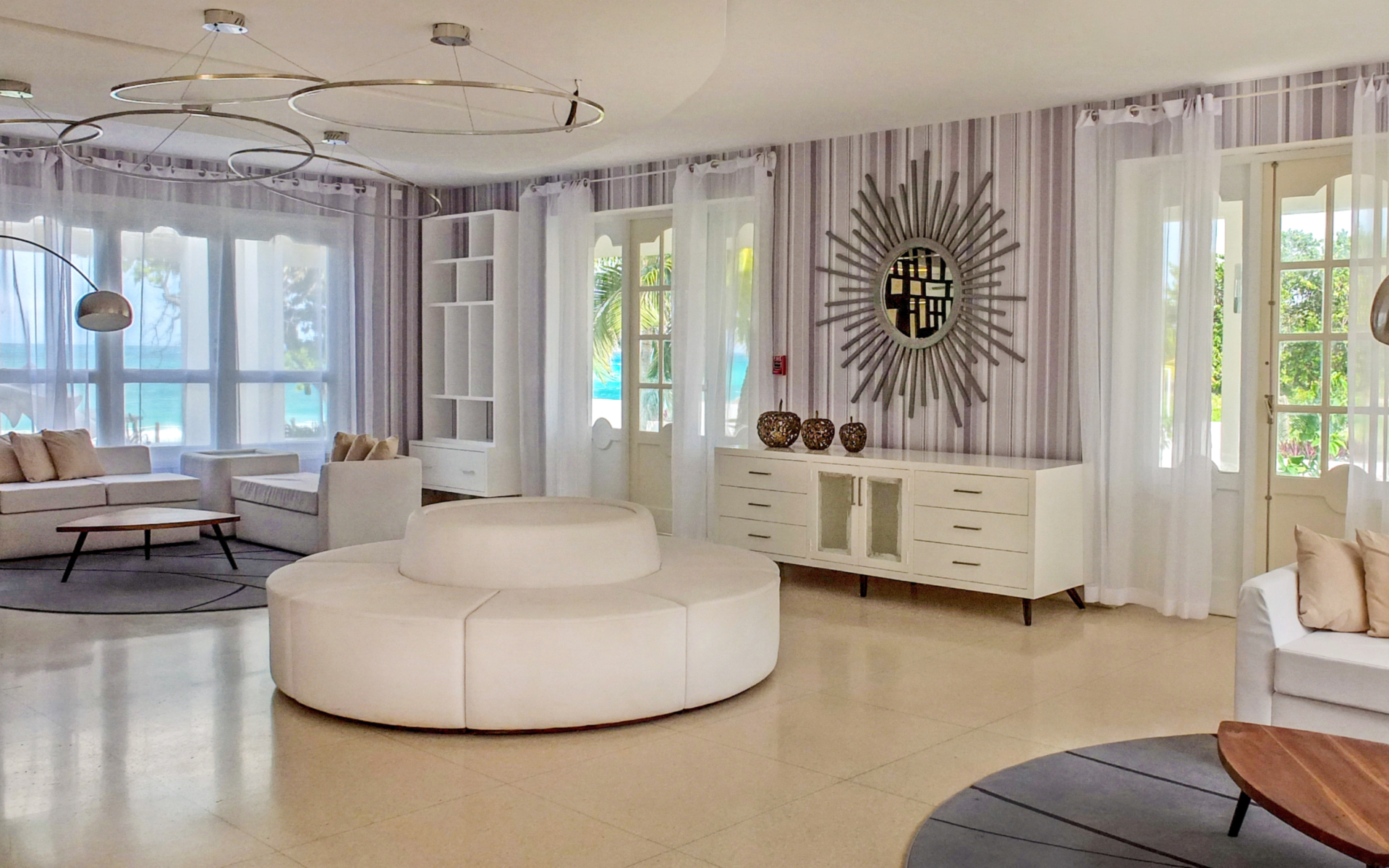 Lobby Lobby