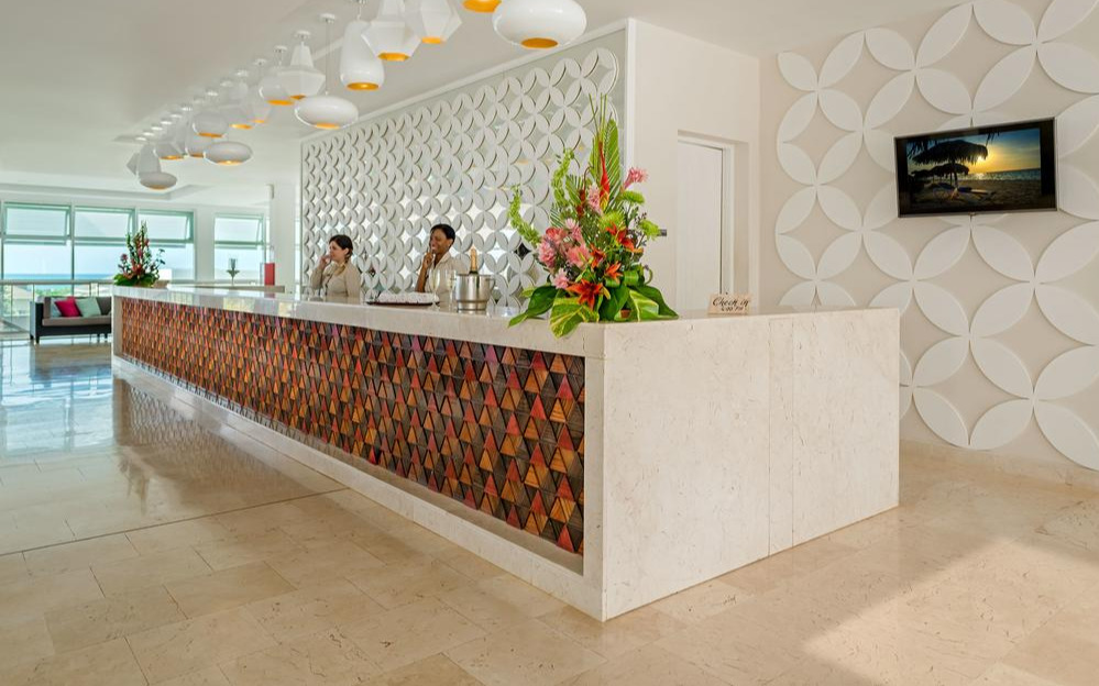 Front desk Front desk