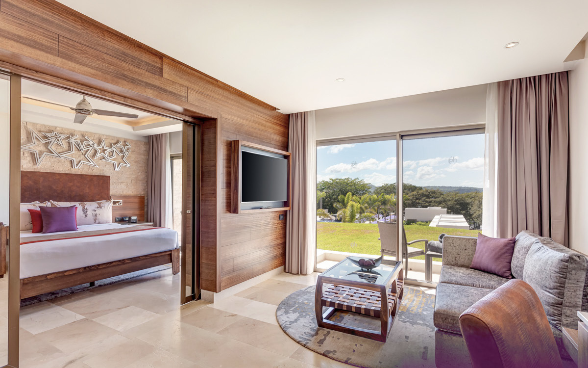 Director suite Director suite