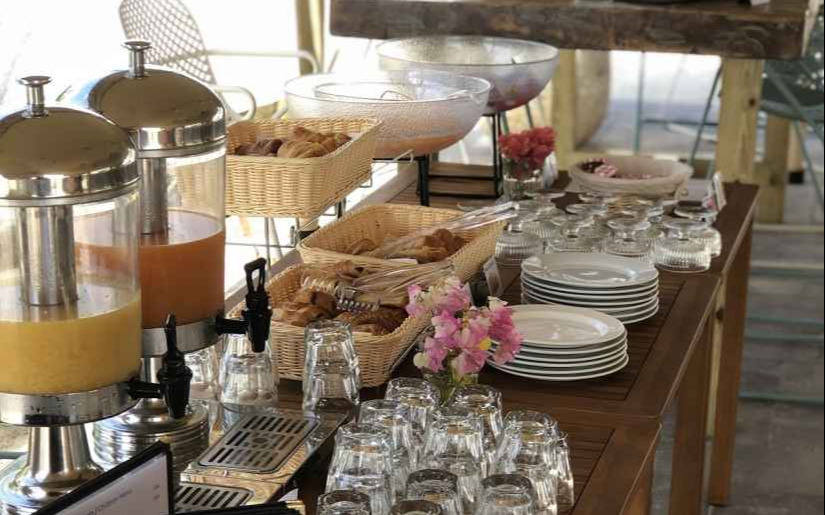 Petit déjeuner Petit déjeuner