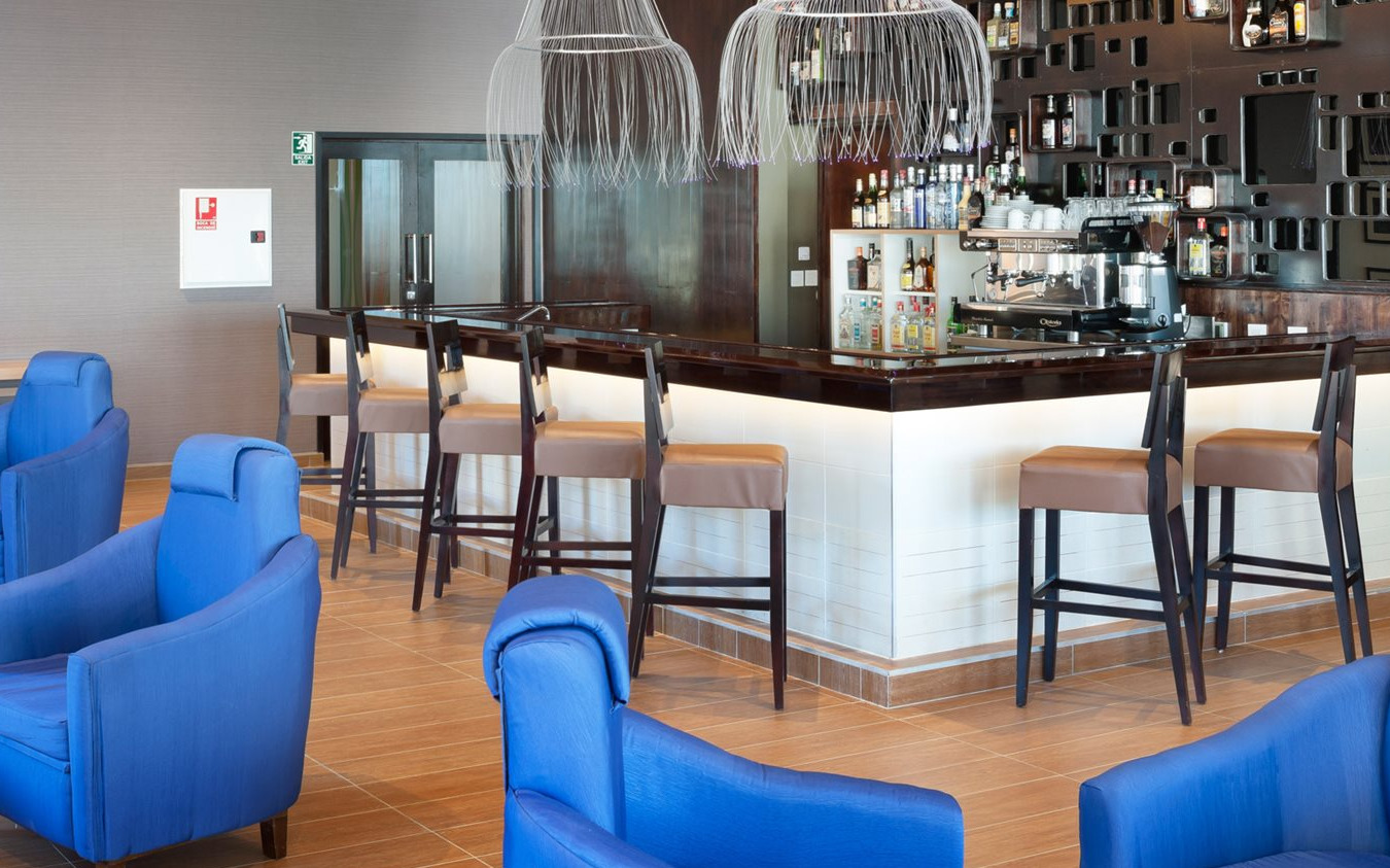 Theater bar Theater bar