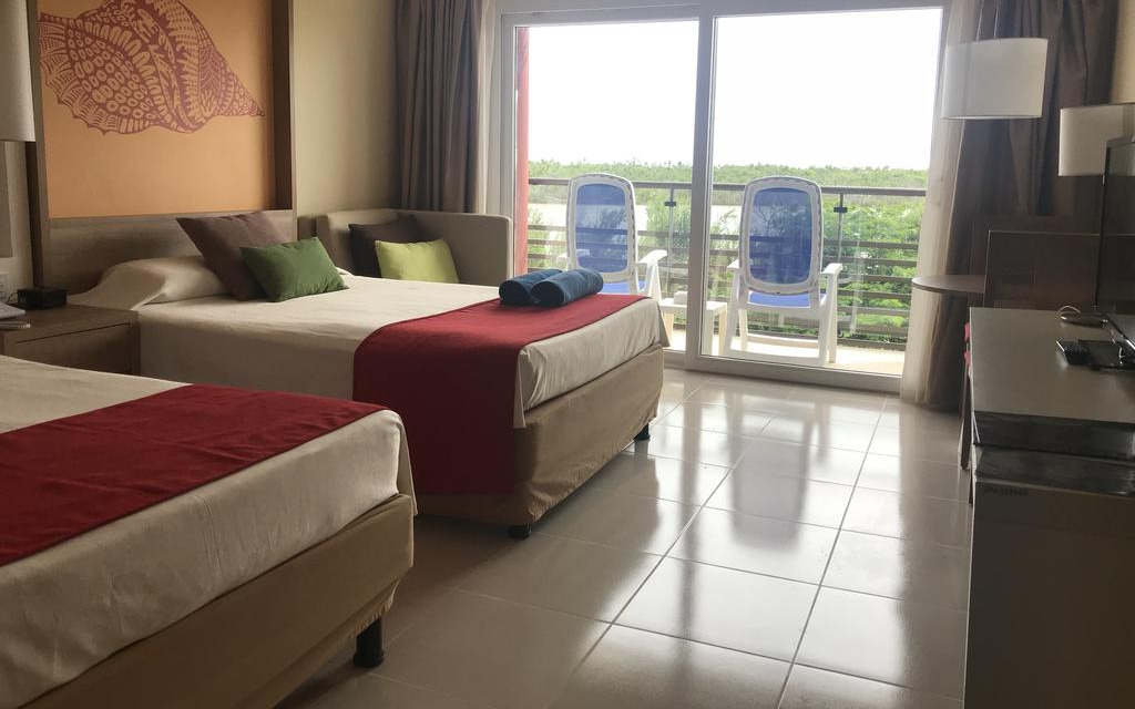 Standard room lakeview twin Standard room lakeview twin