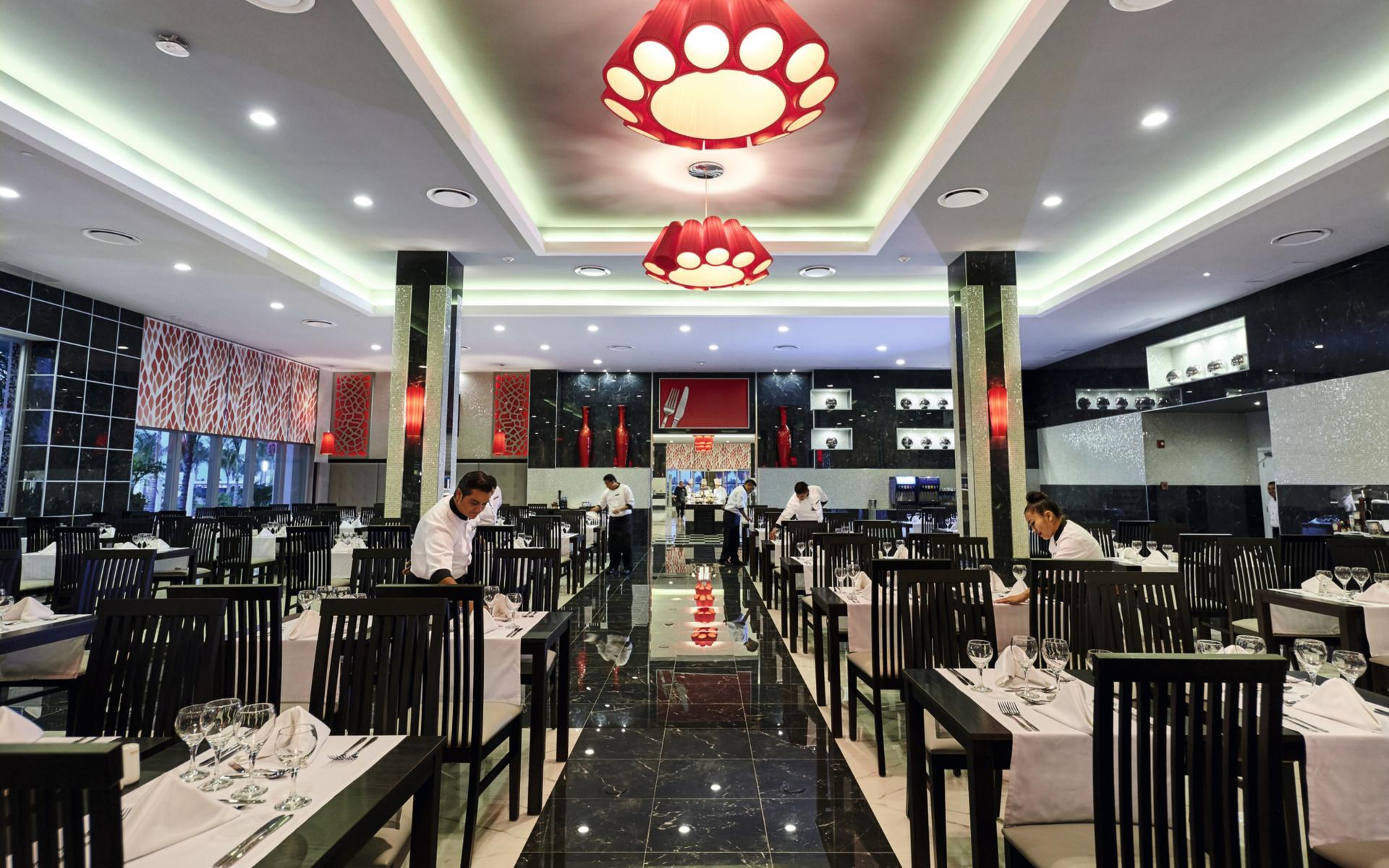Main restaurant Main restaurant