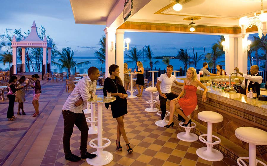 Bar Bar