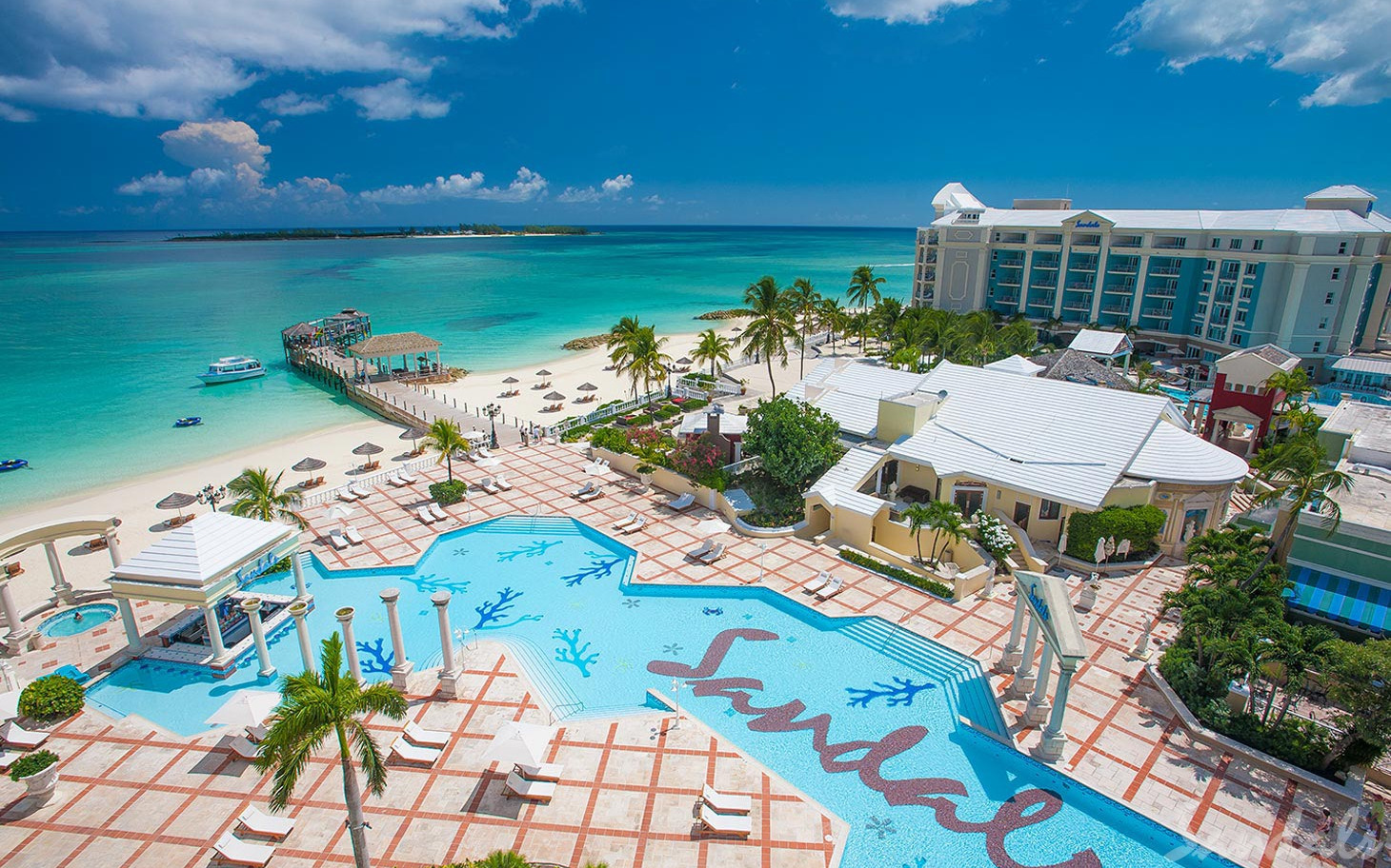Overall pool beach Overall pool beach