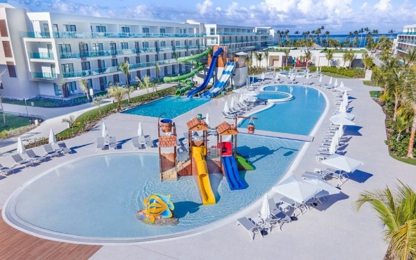 Piscine au Serenade Punta Cana Piscine au Serenade Punta Cana