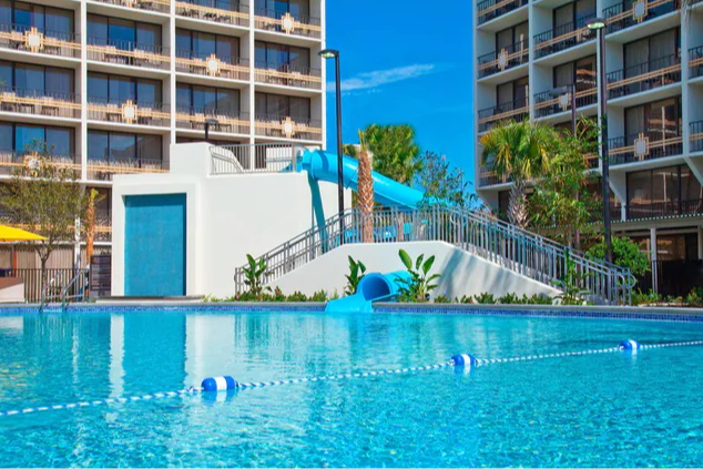 Glissade au Sheraton Lake Buena Vista Resort Glissade au Sheraton Lake Buena Vista Resort