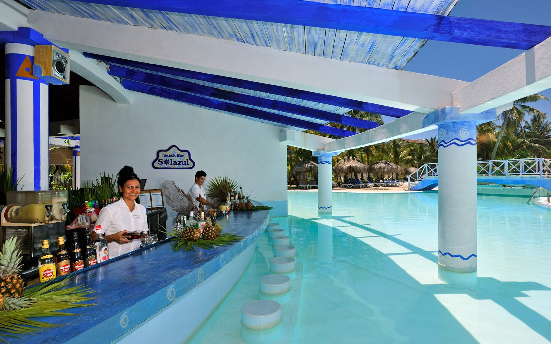 Pool bar Pool bar