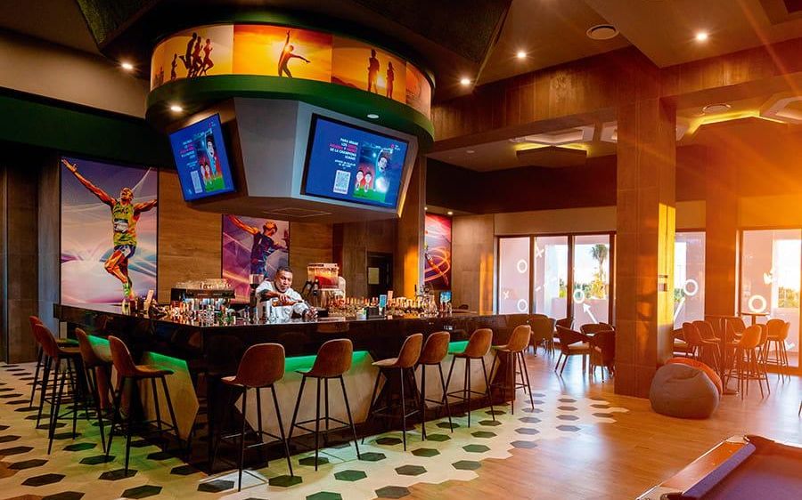 Sports bar Riu Latino Sports bar Riu Latino