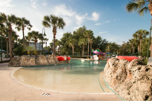 Piscine au Springhill Suites by Marriott Orlando Kissimmee Piscine au Springhill Suites by Marriott Orlando Kissimmee