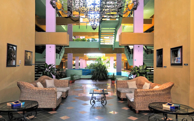 Lobby Lobby