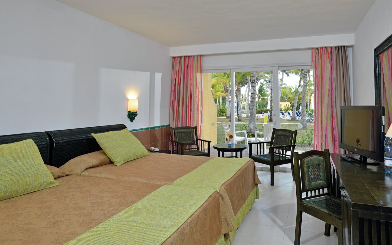 Chambre Tryp Chambre Tryp