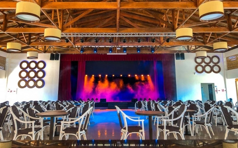 Theater Theater