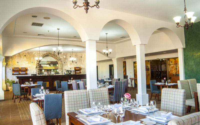 Restaurant 2 Restaurant 2